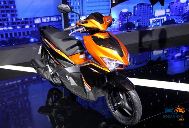 So Sánh Chi Tiết Thiết Kế Air Blade 2016 và 2017